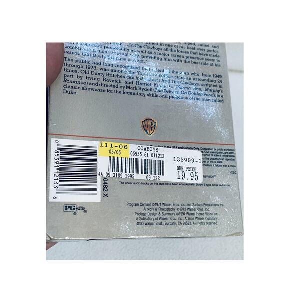 The Cowboys VHS John Wayne Movie New Sealed - Picture 9 of 9